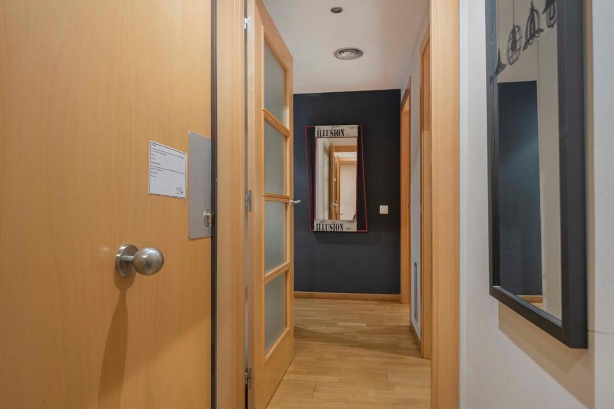 Apartament Modern And Bright In Eixample 1-2